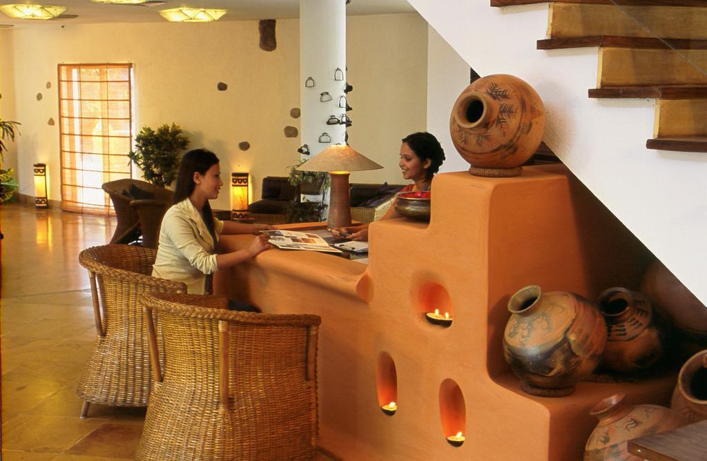 Shangri-La Village Resort, Pokhara Zewnętrze zdjęcie
