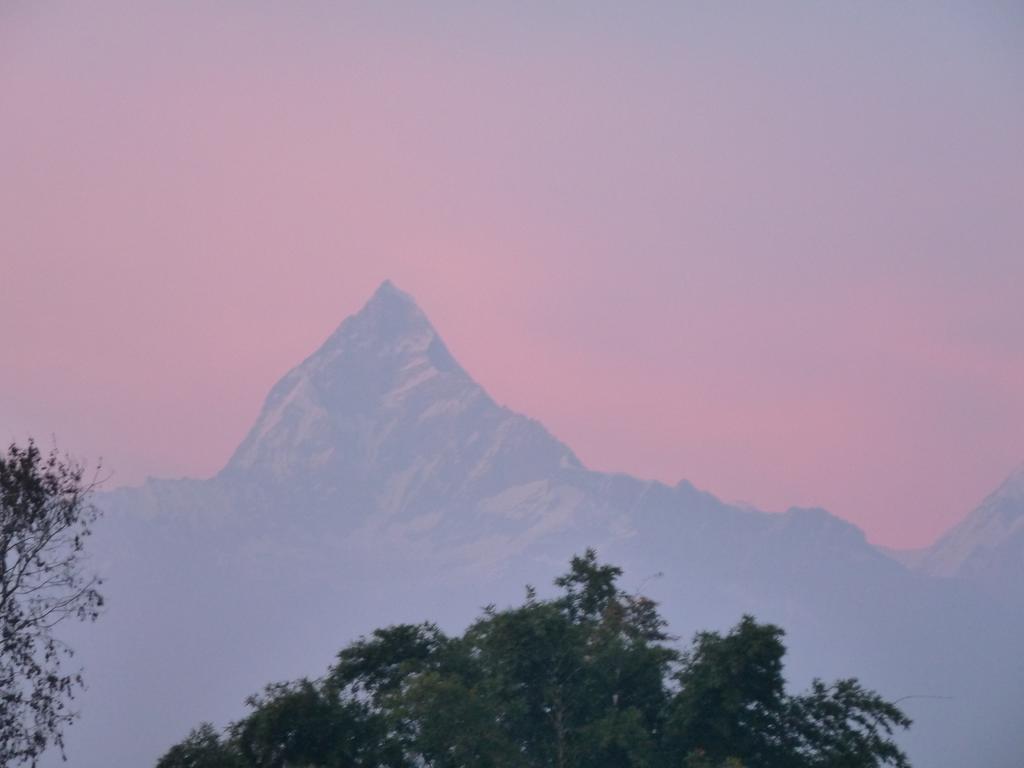 Shangri-La Village Resort, Pokhara Zewnętrze zdjęcie