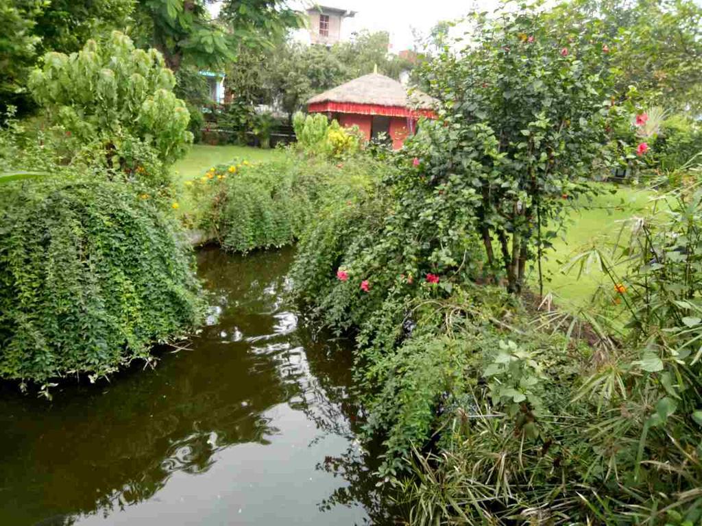 Shangri-La Village Resort, Pokhara Zewnętrze zdjęcie