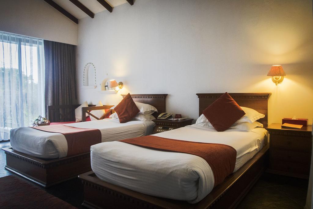 Shangri-La Village Resort, Pokhara Zewnętrze zdjęcie