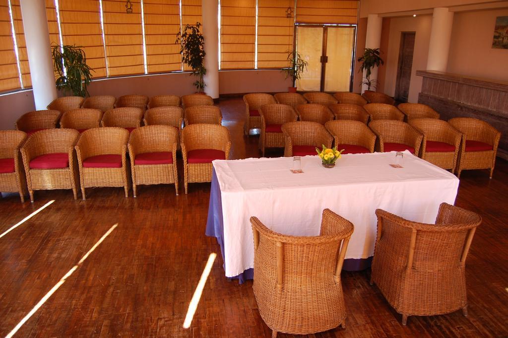 Shangri-La Village Resort, Pokhara Zewnętrze zdjęcie